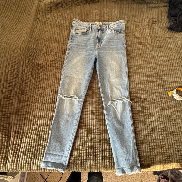 We The Free Anthropologie Light Wash High Rise Raw Hem Skinny Jeans Sz 31 - Picture 9 of 14